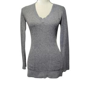 Vintage Y2K BCBG Sz M Angora Wool Grey Sweater Flare Sleeves Fitted Spell Out